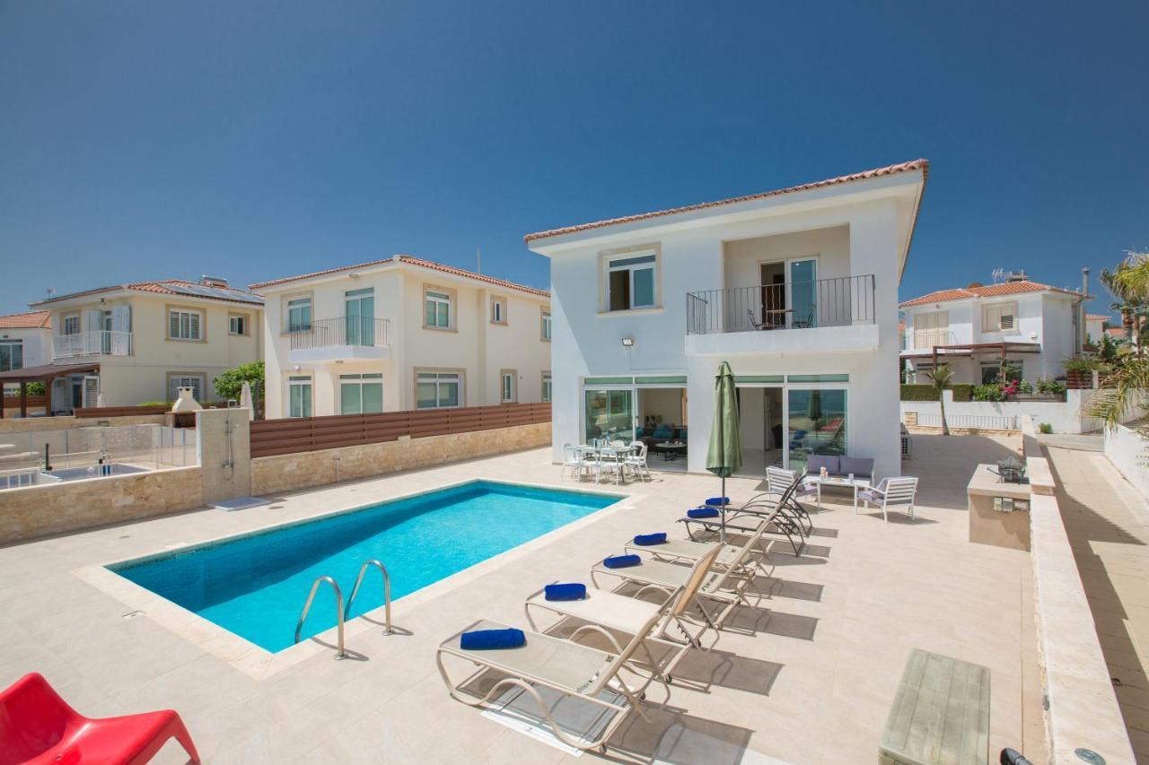 Shaye Front Line Villa Protaras Exterior foto