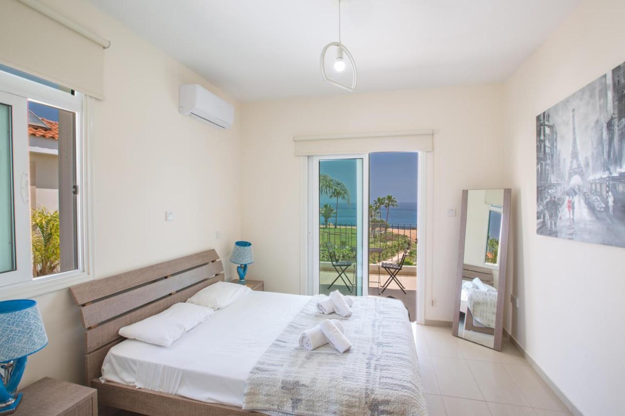 Shaye Front Line Villa Protaras Exterior foto